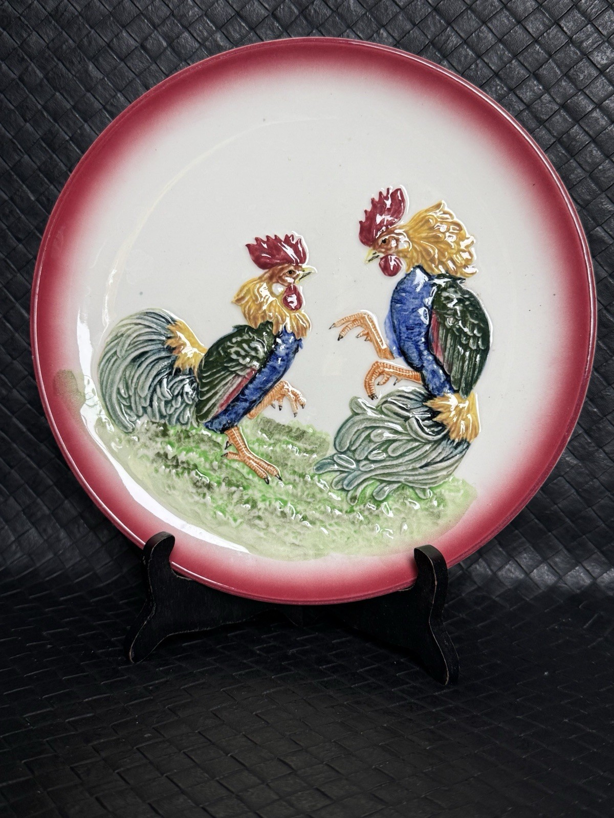 Vintage Hal-Sey Fifth Japan Majolica Roosters Wall Plate 8.75”