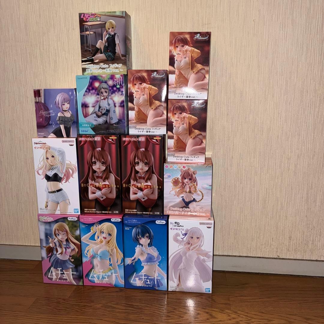 Beautiful Girl Figures 14 Piece Lot Japan