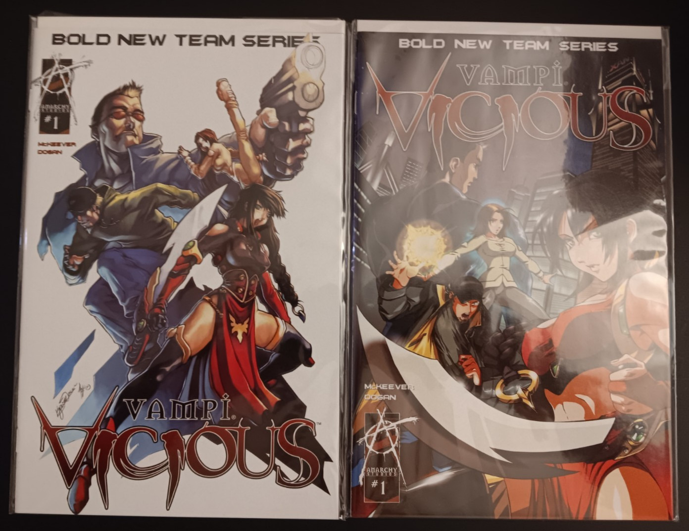Vampi Vicious #1 TWO COVERS A & B Lot 2003 Anarchy Studios NM