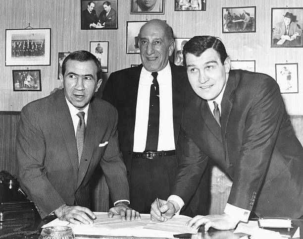 The Walker-London Boxing Match Contract 1965 Old Photo