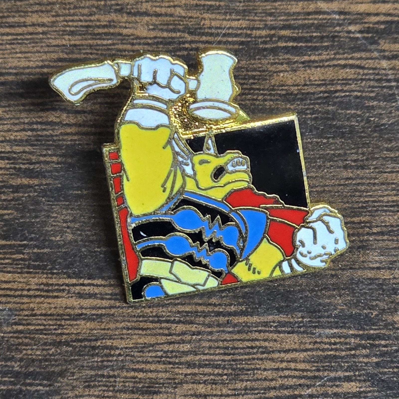 Vintage 1989 Marvel Beta Ray Bill Enamel Lapel Pin #097 Planet Studios Thor