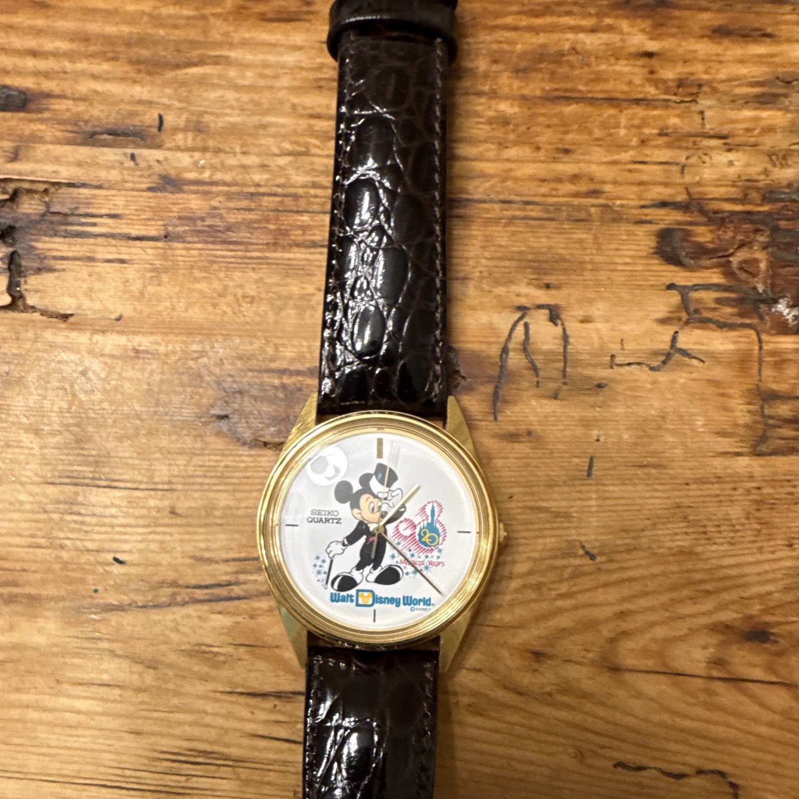 Seiko Quartz Mickey Mouse Walt Disney World 1989 Disney Wristwatch