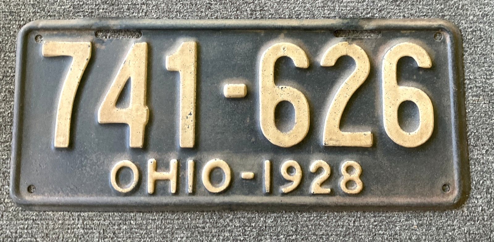 RARE 1928 OHIO LICENSE PLATE ORIGINAL PAINT CHEVY FORD DODGE ETC TOUGH 