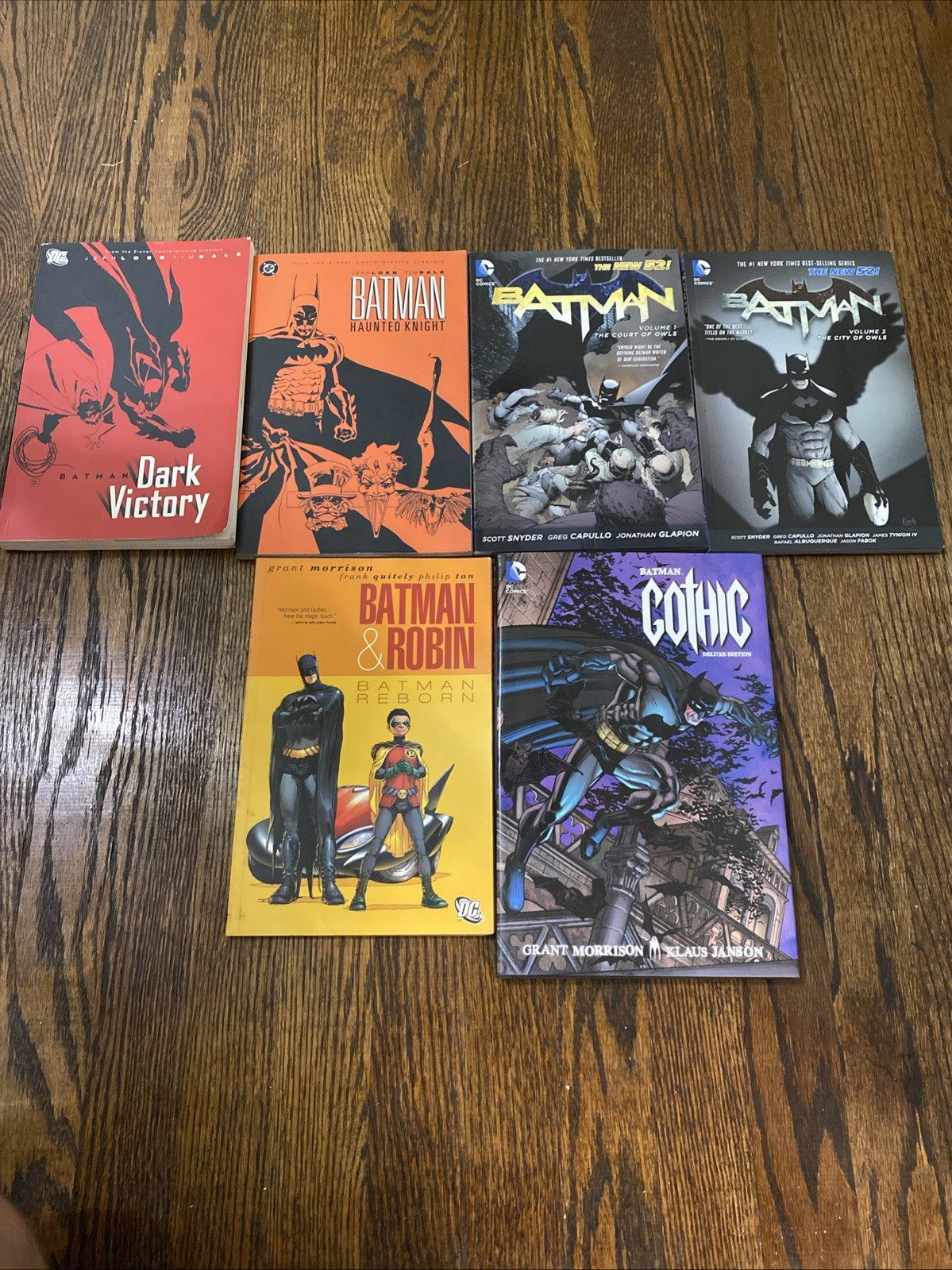 Batman Paperback & Hardcover Lot (Haunted Knight, Gothic, Court of Owls, Reborn)
