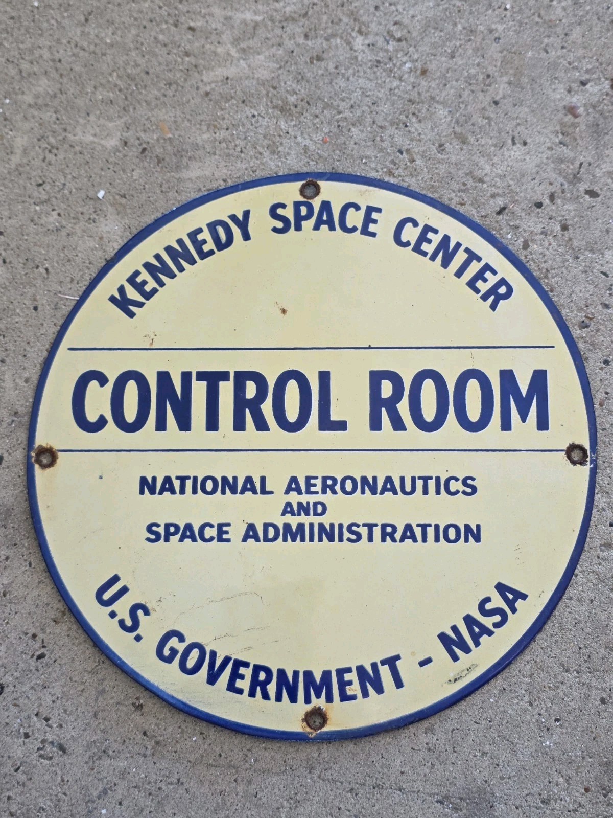 VINTAGE  KENNEDY SPACE CENTER CONTROL ROOM NASA PORCELAIN SIGN 10