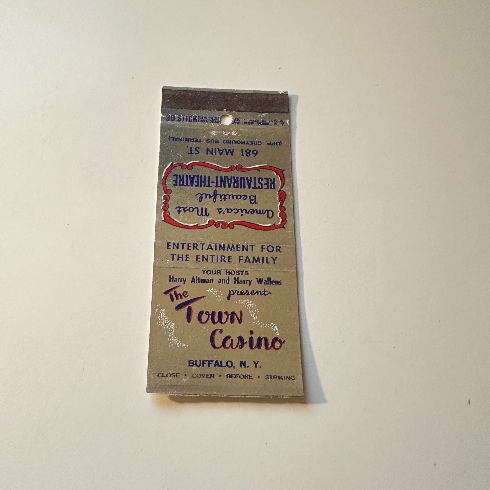 The Town Casino H Altman & H Wallens Buffalo NY Vintage Matchbook Cover TMM26-7