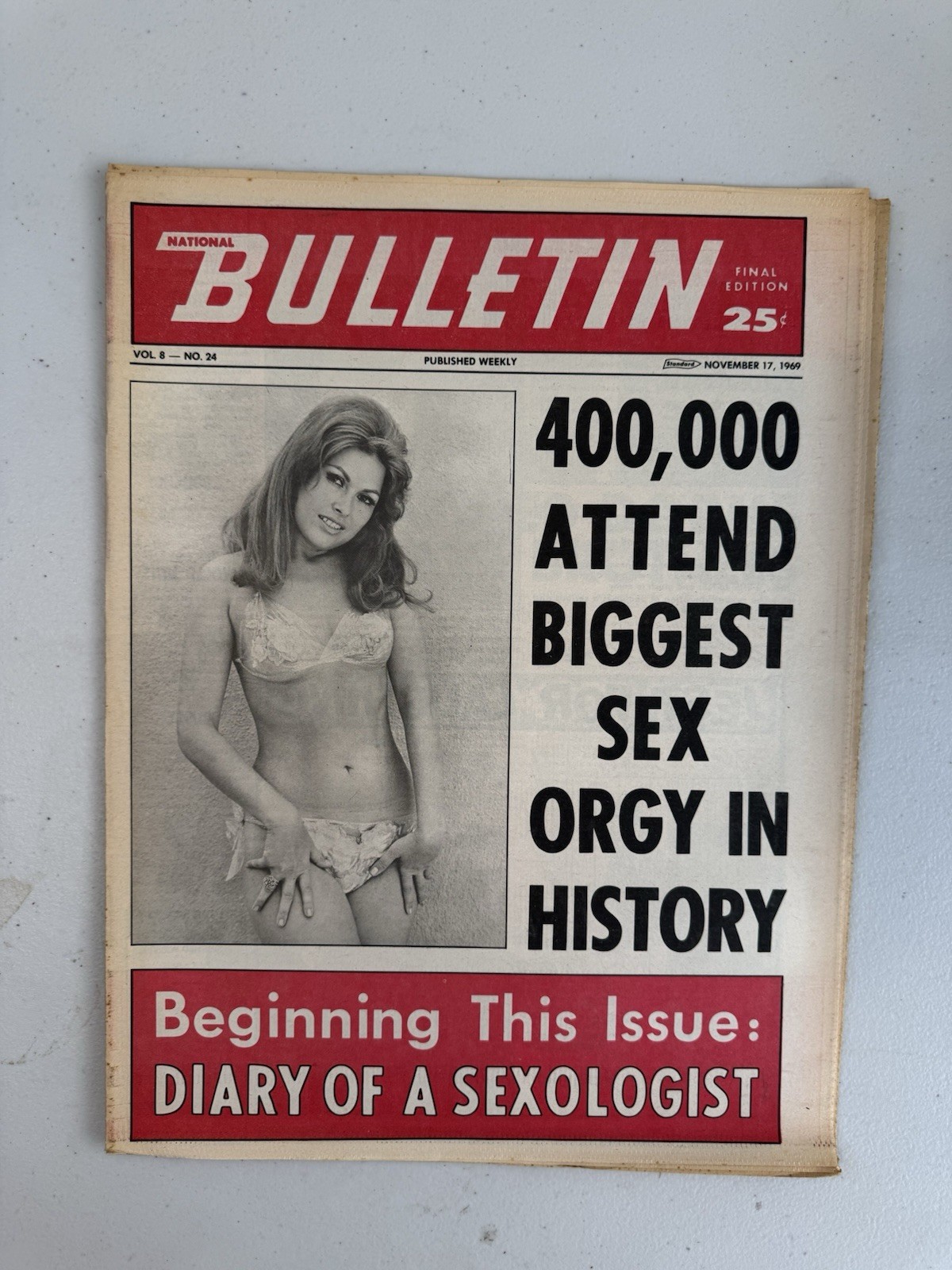1969 November 17th National Bulletin Newspaper  (VRN4)