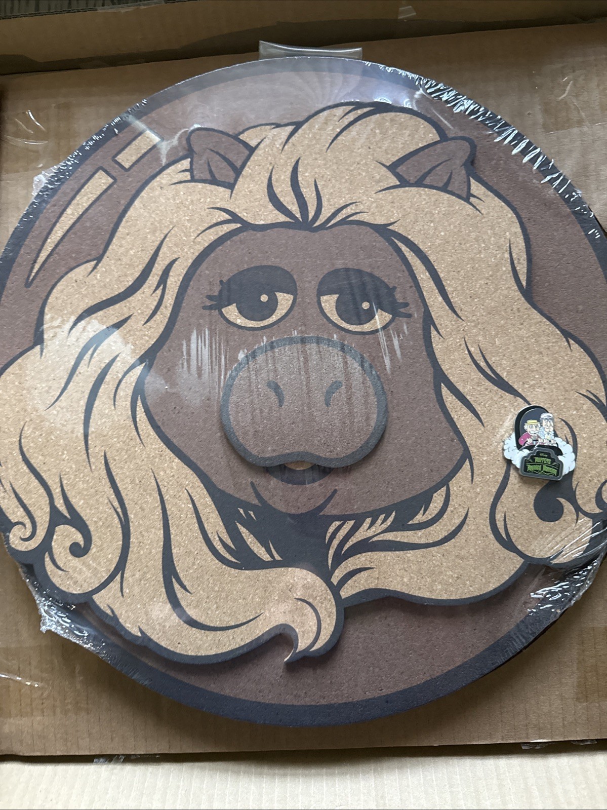 Disney Miss Piggy Madame Leota Haunted Mansion Pinboard Plus Waldorf Statler Pin