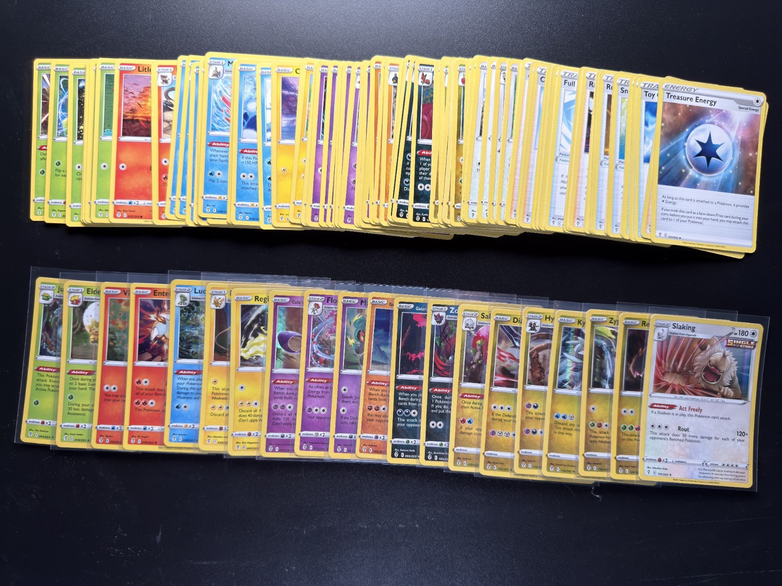 Pokemon TCG Evolving Skies - Master Base Common/Uncommon/Holo Set - 132 Cards NM