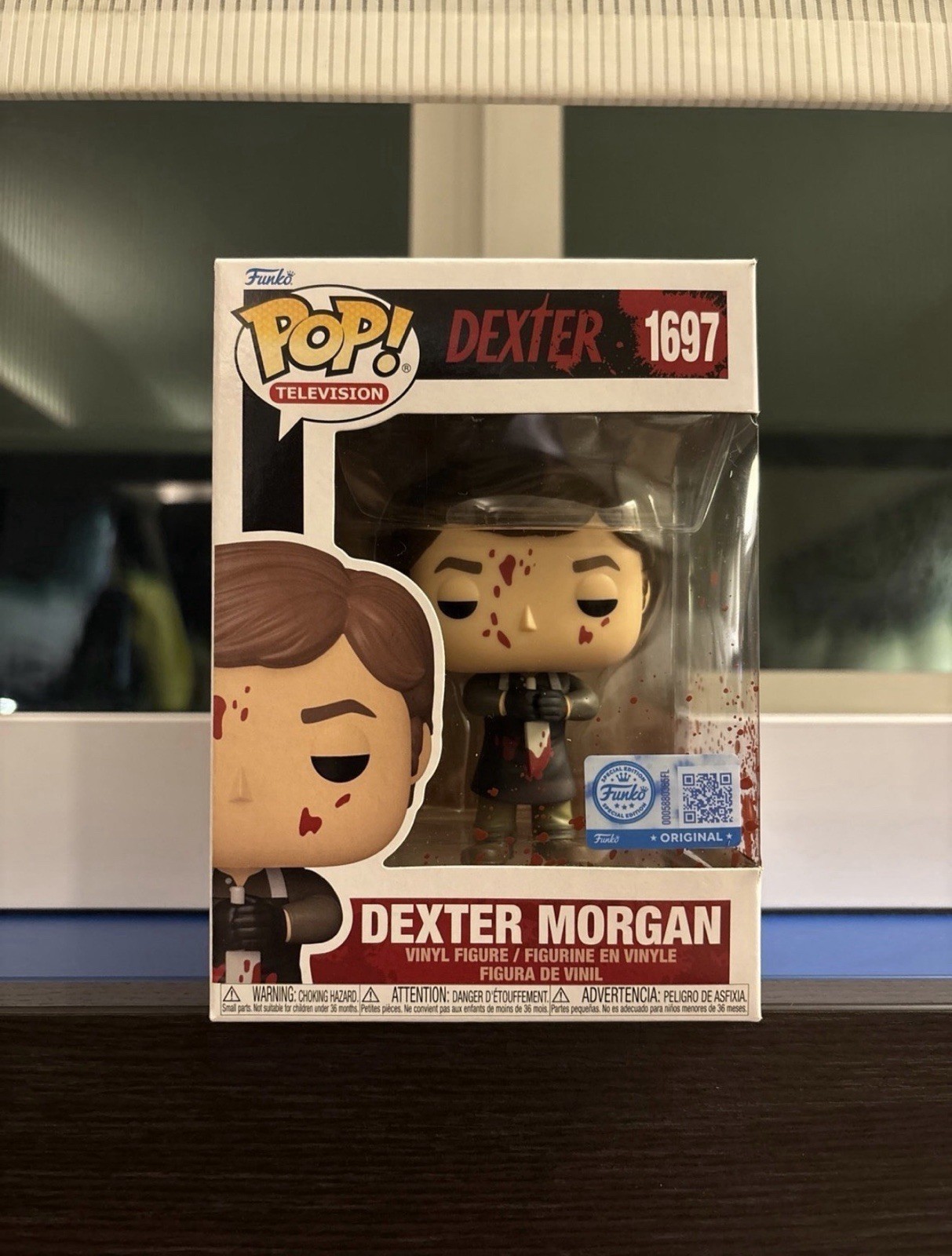 Funko Pop Vinyl: Dexter - Dexter Morgan (Bloody) - Funko (Exclusive) #1697