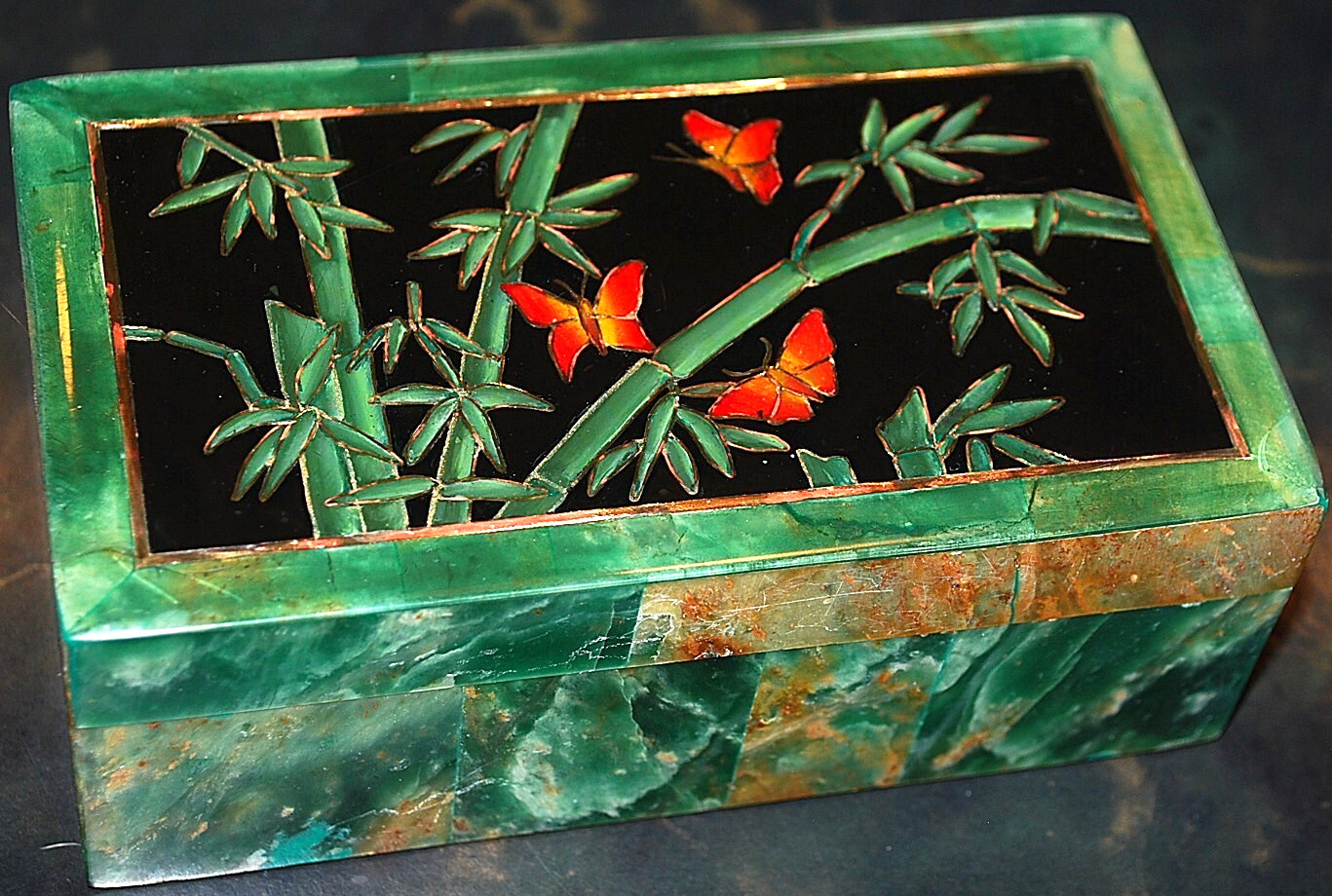 Vtg CHINESE JADE & INLAID ENAMEL BUTTERFLIES Jewelry/ Trinket Box HEAVY 5.25\
