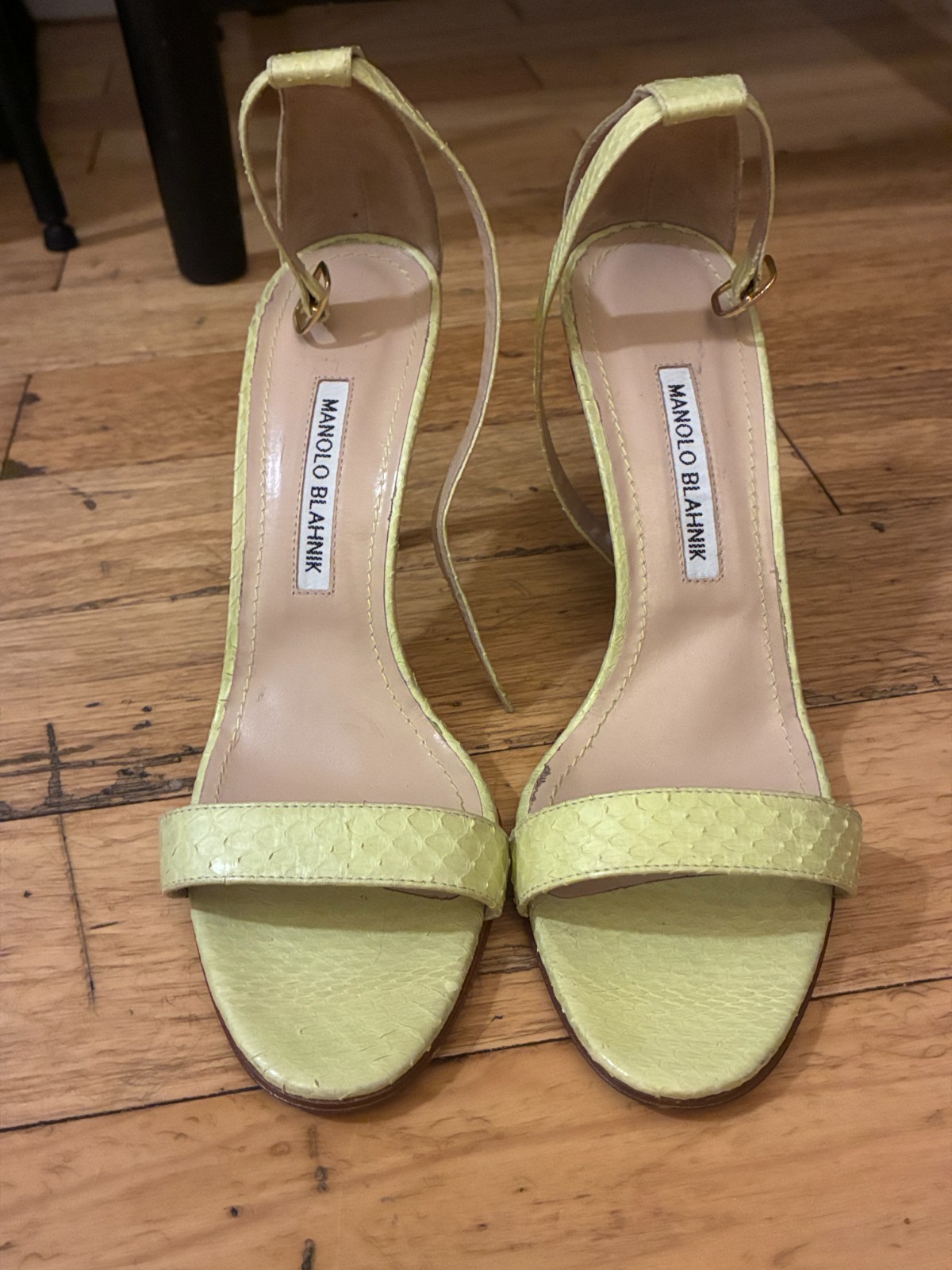 RARE Y2K SATC Era Manolo Blahnik Chaos Snakeskin Sandals Good Condition
