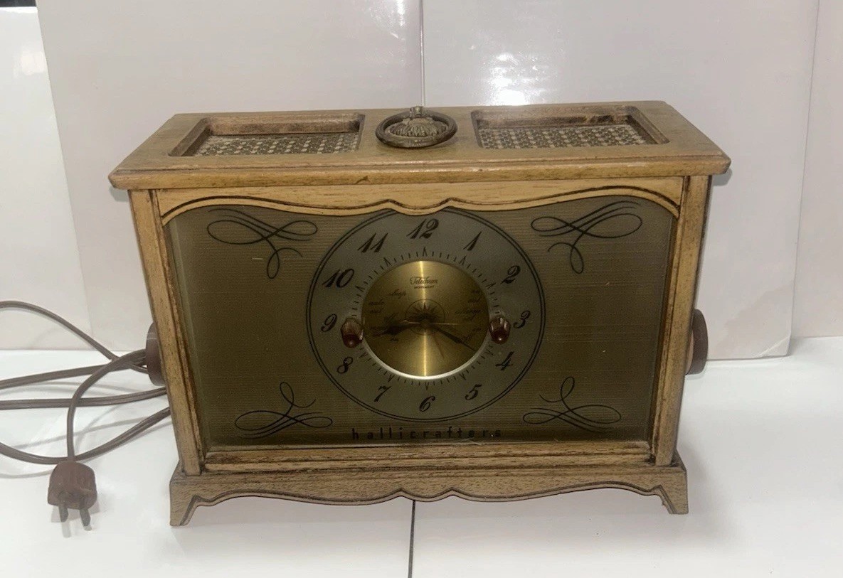 Vintage 1954 Hallicrafters 51C2 Wood Tube Clock Radio Mid Century Modern MCM Vintage 1954 Hallicrafters 51C2 Wood Tube Clock Radio Mid Century Modern MCM
