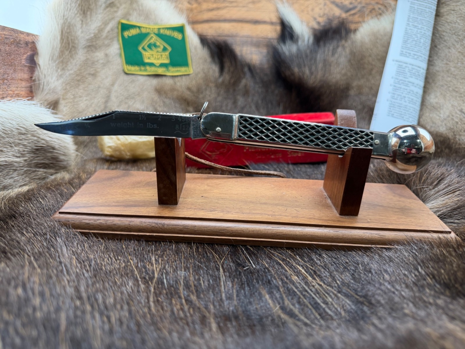Pre 1964 501 Puma  Fishing Knife And Leather Cord Mint  Factory Puma Red Box A1