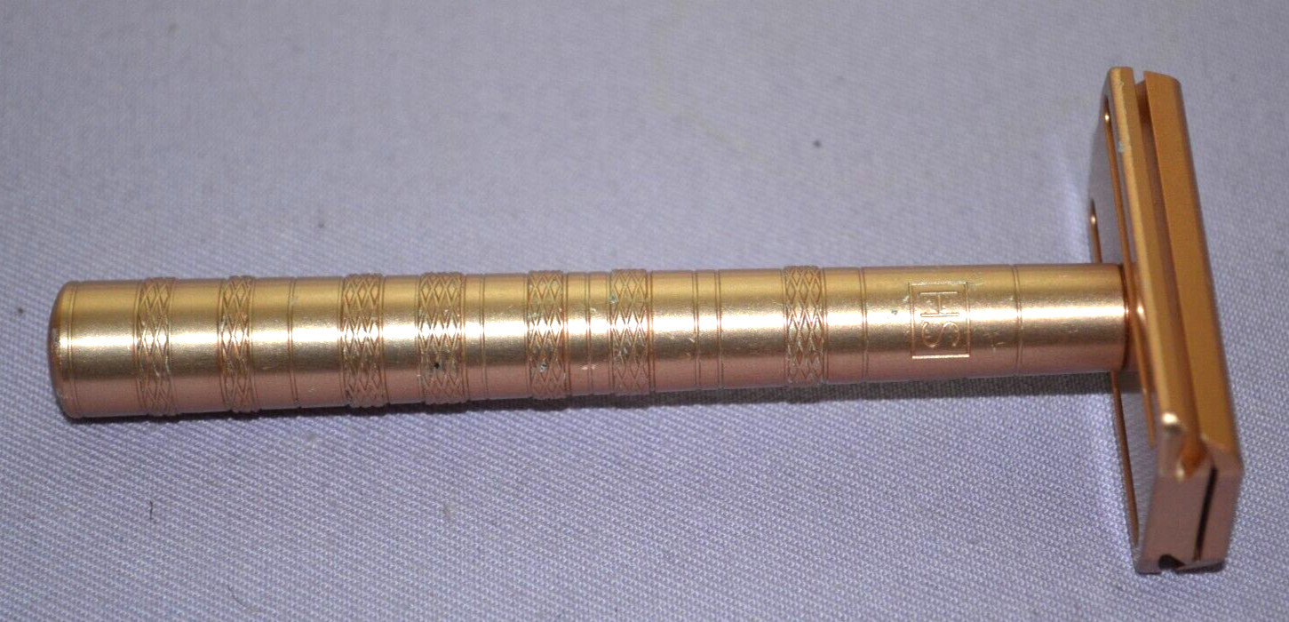 HS Henson AL13 Aluminum Double Edge Mild Gold Safety Shaving Razor --- Excellent
