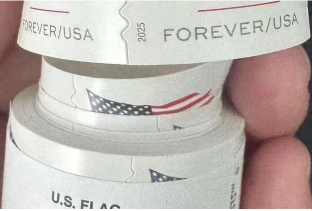 Lot OF 1000PCS U.S. Stickers use to Send Postcards Mail anywhere across the USA Lot OF 1000PCS U.S. Stickers use to Send Postcards Mail anywhere across the USA