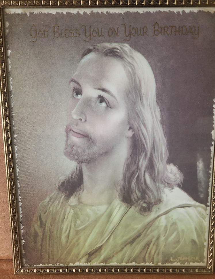 VINTAGE JESUS \'GOD BLESS YOU ON YOUR BIRTHDAY \' PICTURE. RARE