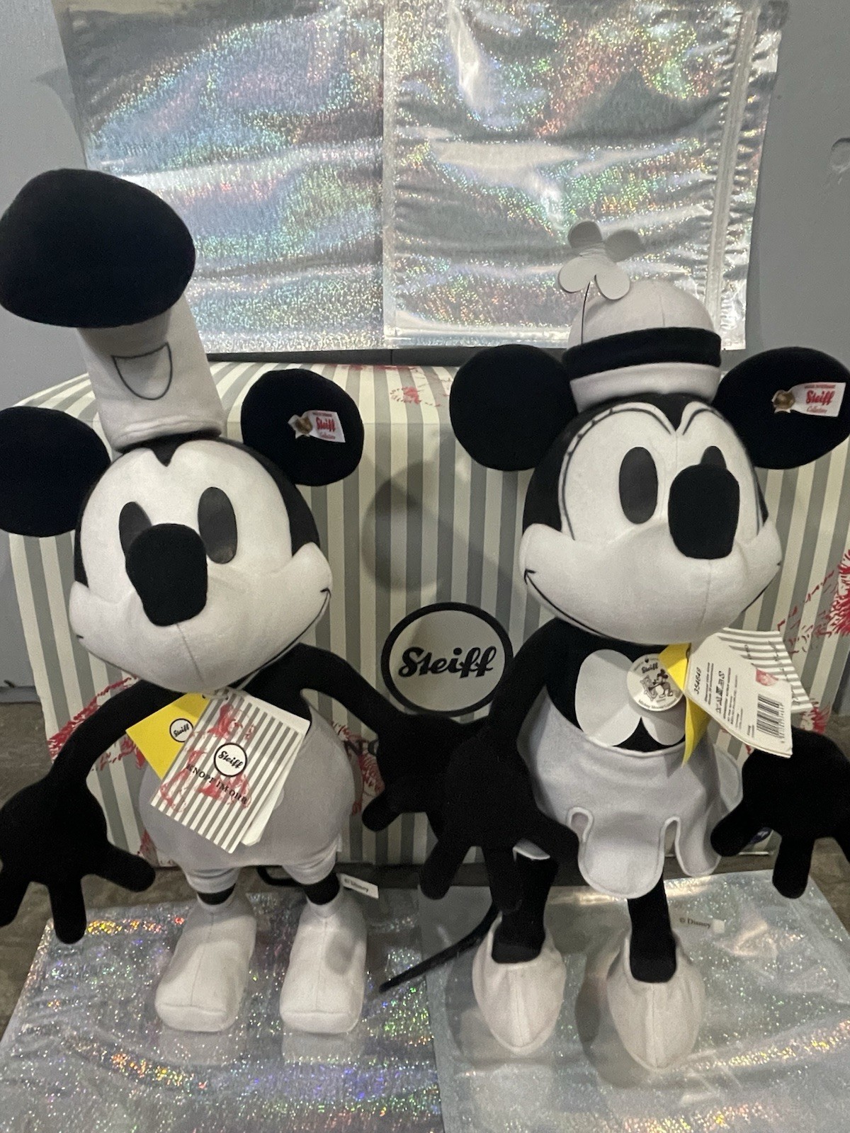 Disney Limited Edition 90 Years  Steiff Mickey And Minnie Mouse Plush New