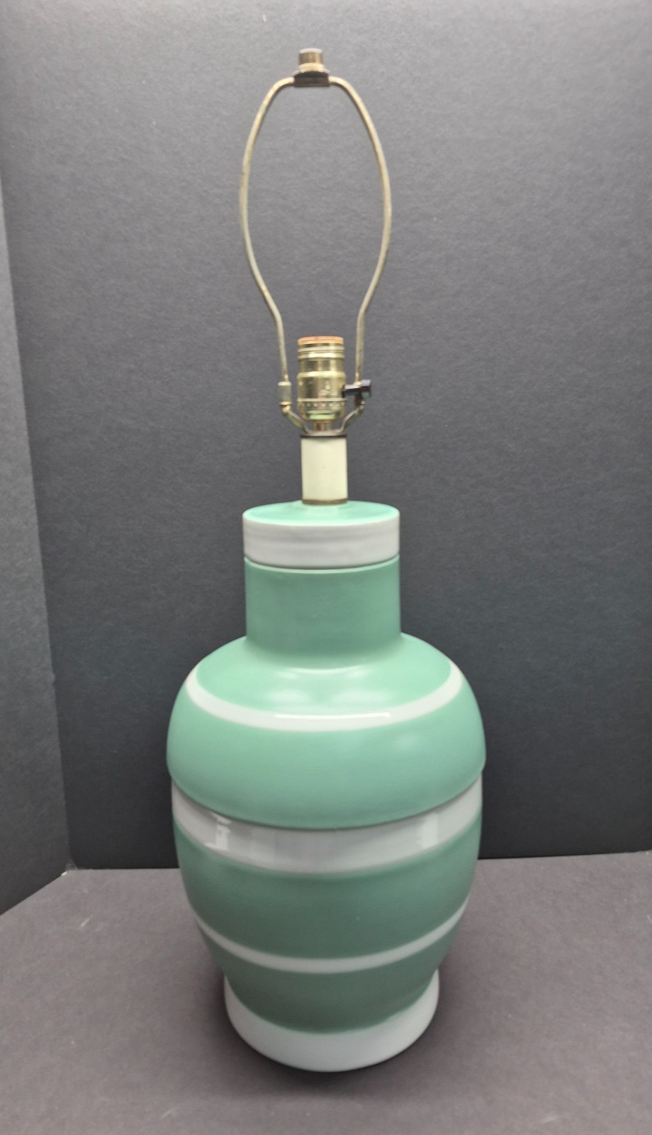 Vintage Mid Century Modern Ceramic Art Pottery Striped Table Lamp Light Mint 21\