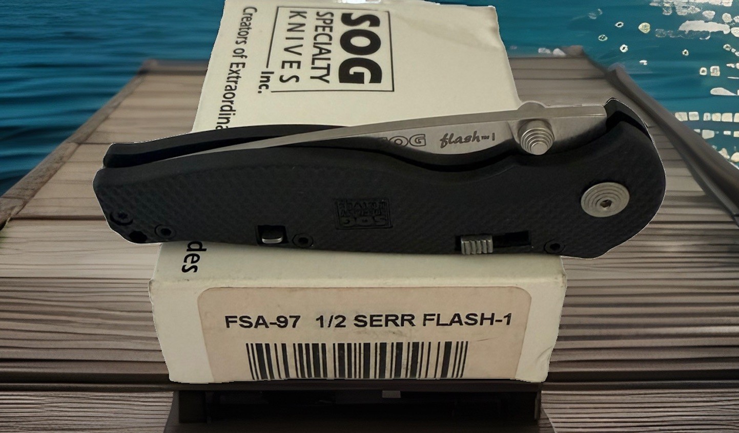 Vintage NOS SOG FSA-97 Flash I Folding Knife AUS-8 Black Handle USA 2005