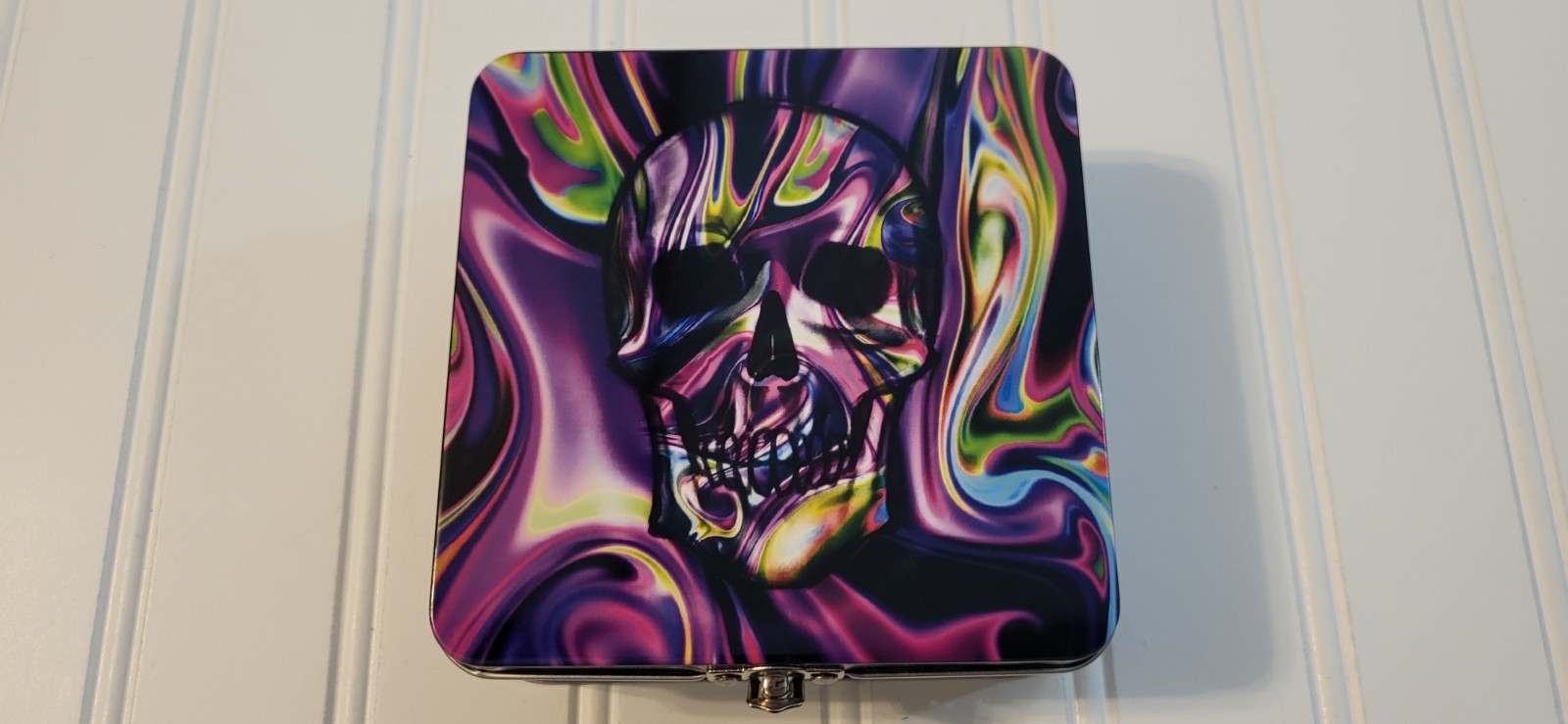 Smokezilla Metal Storage Box With Rolling Tray & Hasp 5\