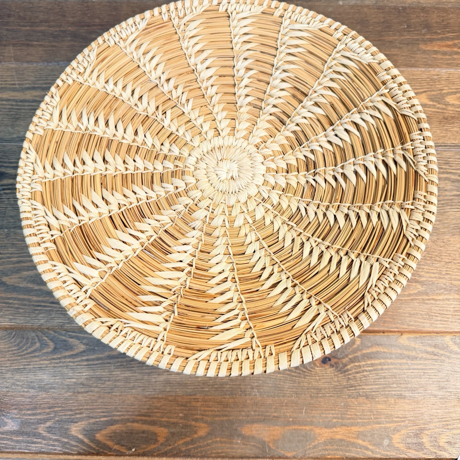 Vtg Tohono O'odham (Papago) Native American Hand Woven Basket Tray 12