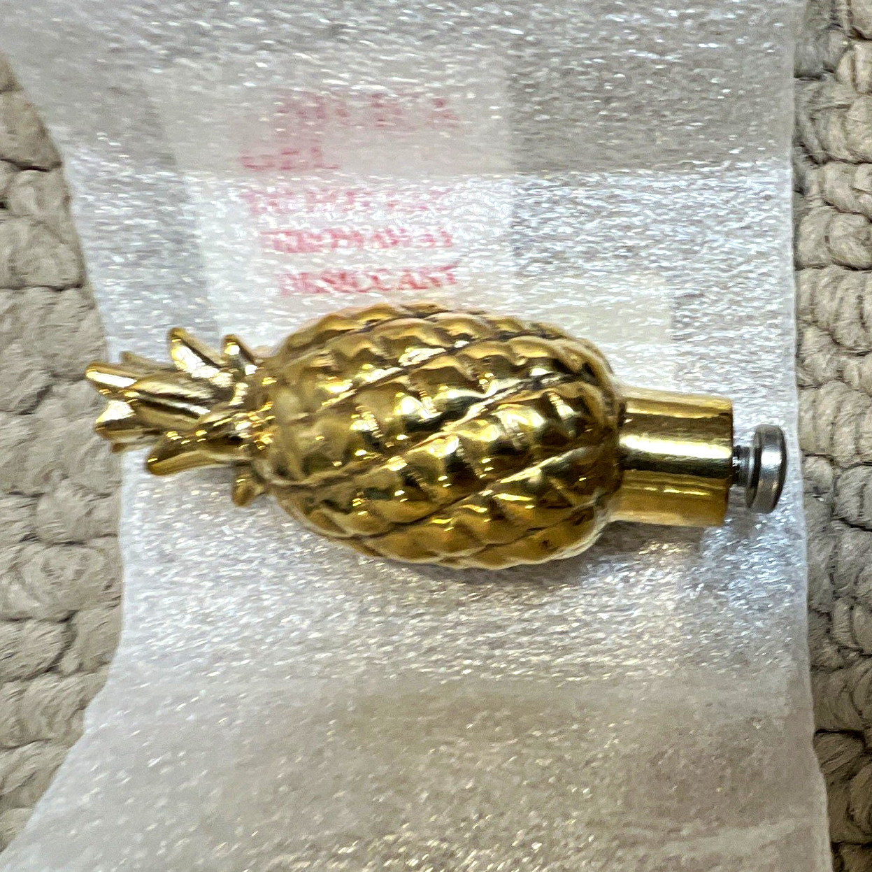 Staub x Williams Sonoma Exclusive Pineapple Lid Knob – Brand New