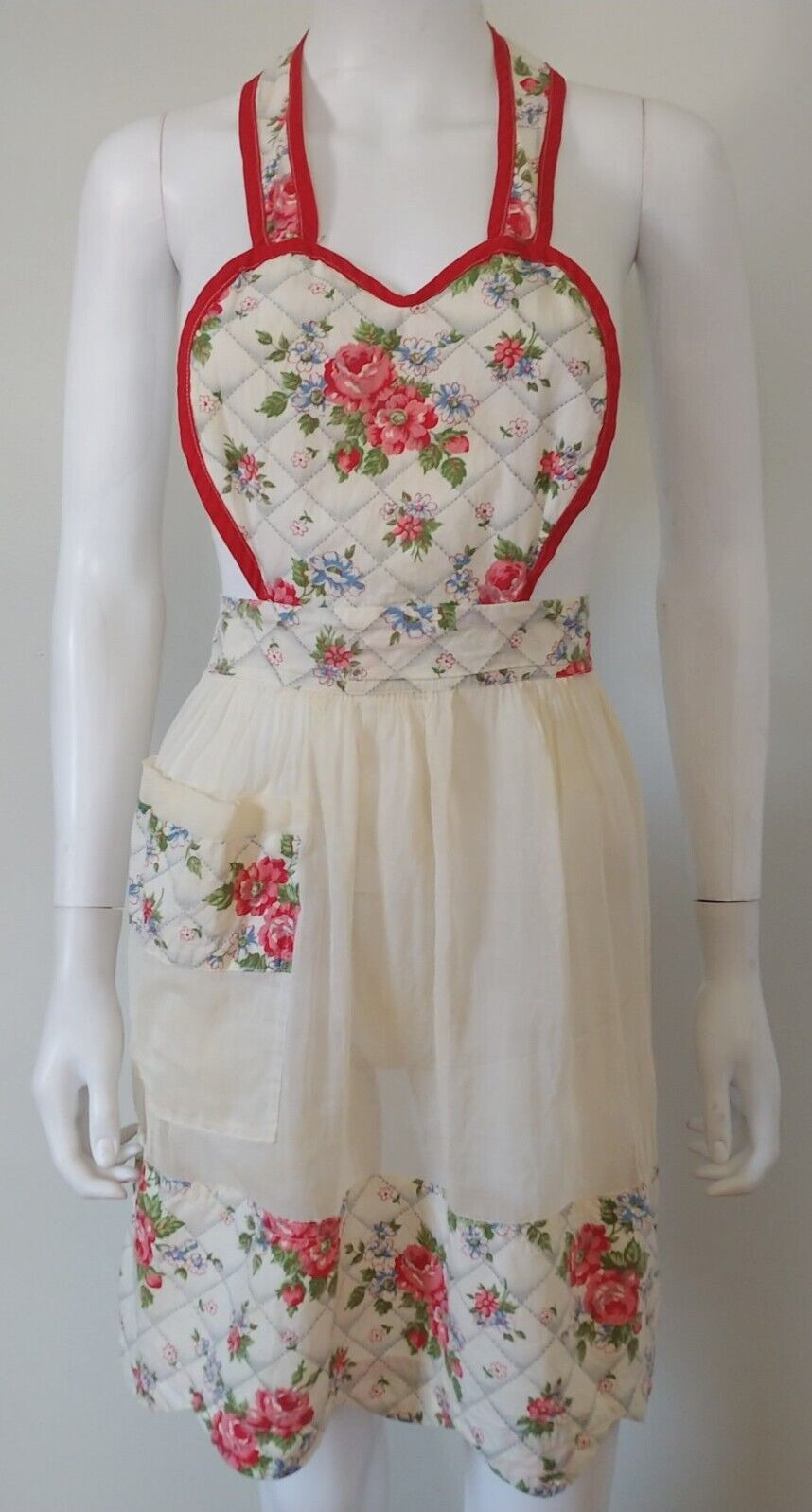 VINTAGE 50s Handmade Apron Pocket Roses ENGLISH floral Pink Cottage Farm country