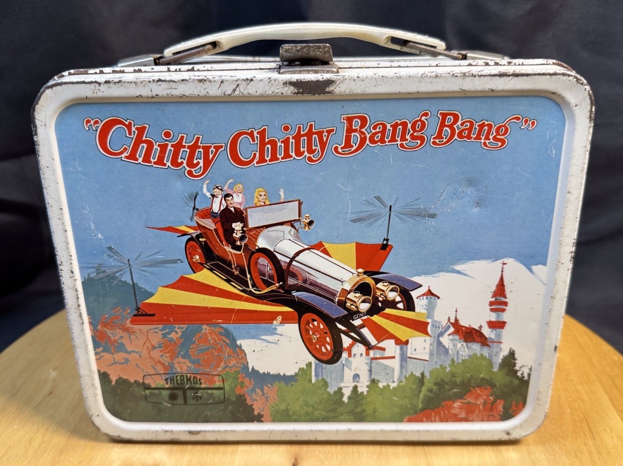1968 Chitty Chitty Bang Bang 🔥 LUNCHBOX AND THERMOS 🔥 King-Seeley Thermos Co