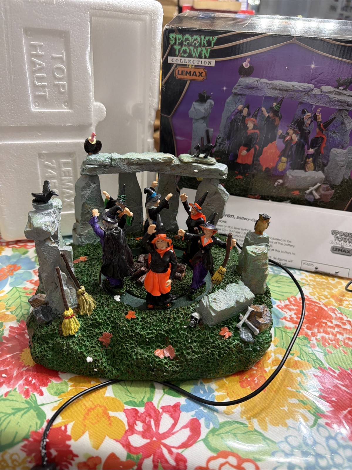 2007 Retired Lemax 418661 Spooky Town Collection “Witches\' Coven” Tested/works