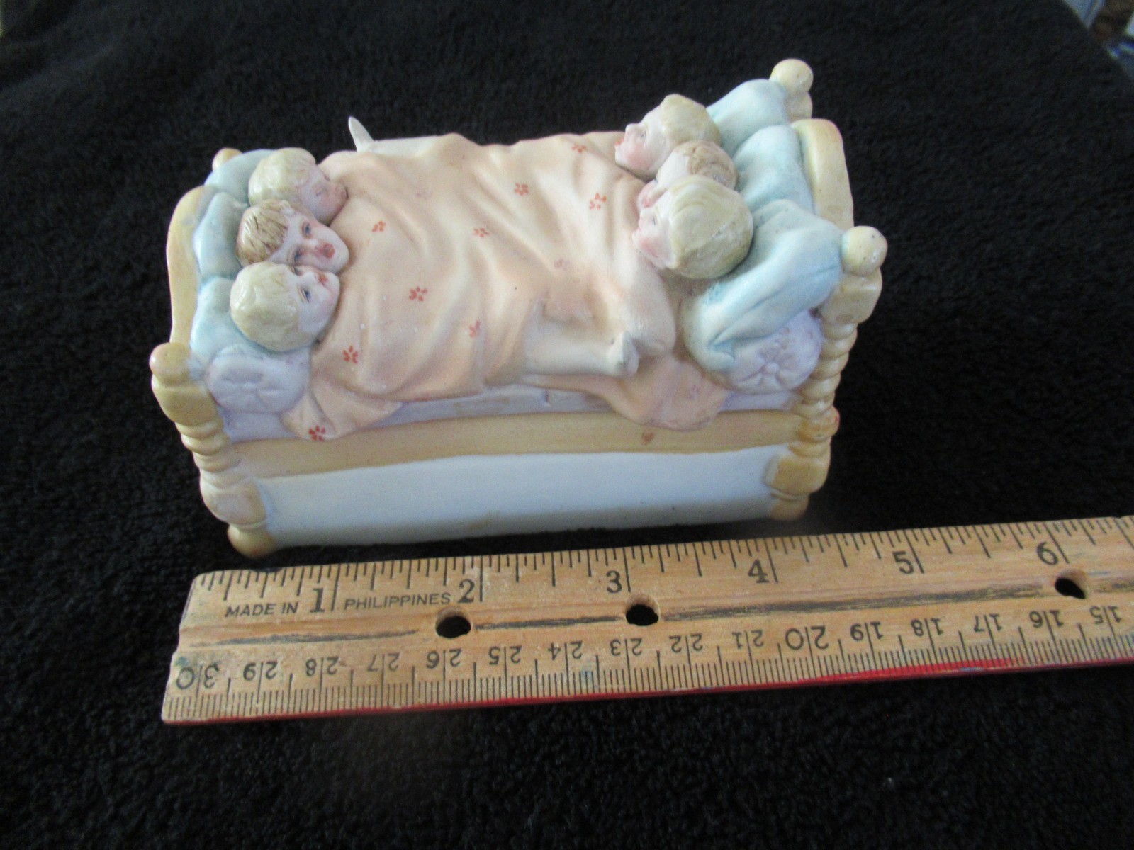 RARE Antique German Porcelain Fairing Trinket Box 6 Children in Bed C&B? c1880