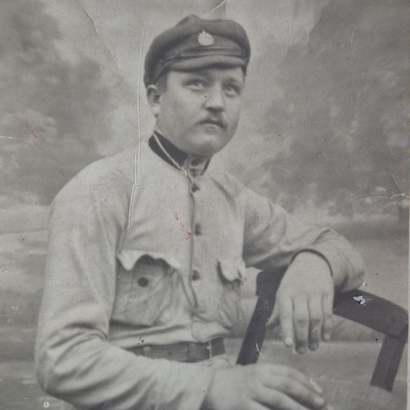 Antique WWI German Soldier Studio Portrait RPPC Real Photo Postcard Leonar c1914