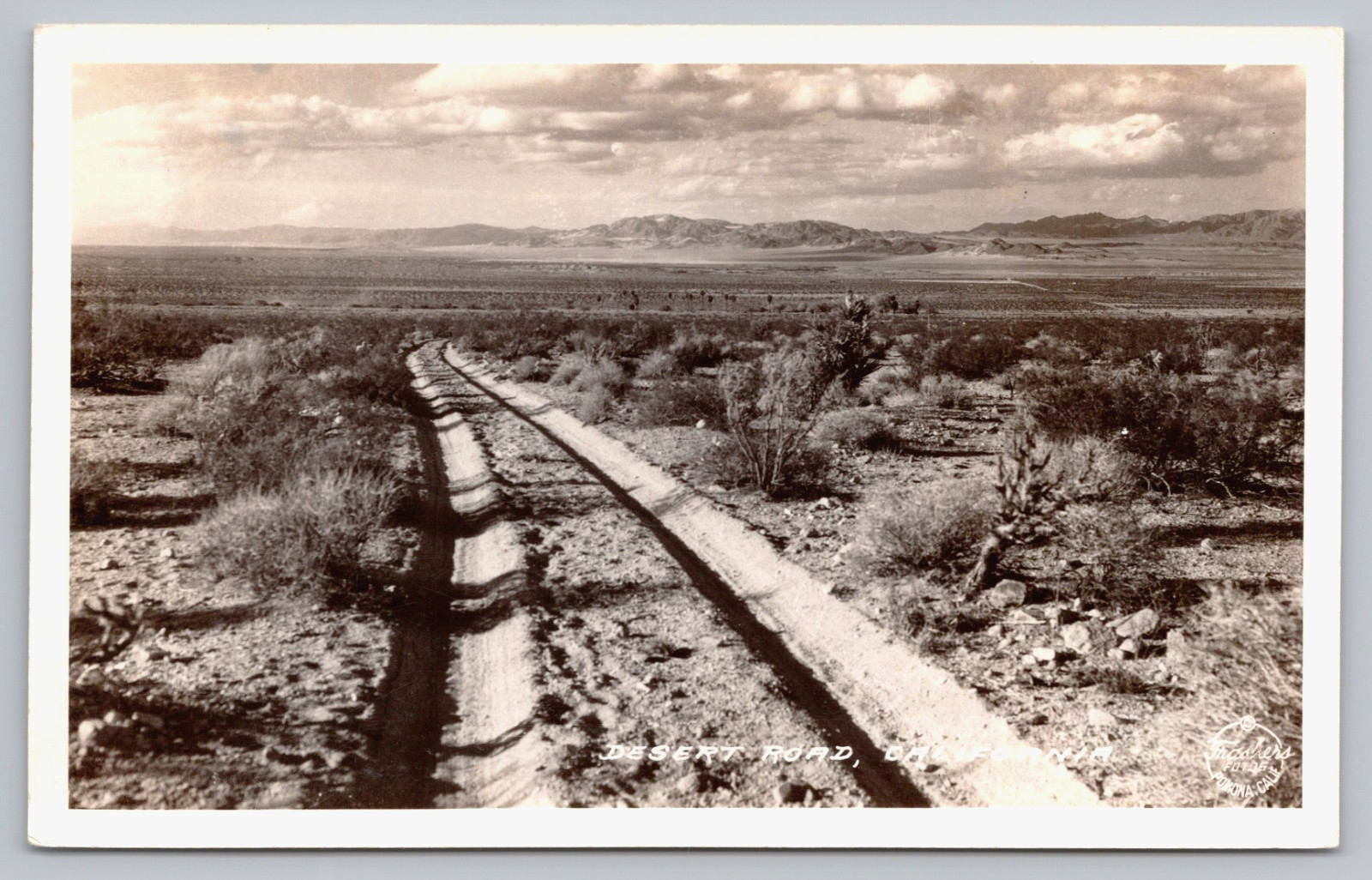 RPPC - Desert Road, near 29 Palms, California - 1940s, Frashers, Unposted (Q68)