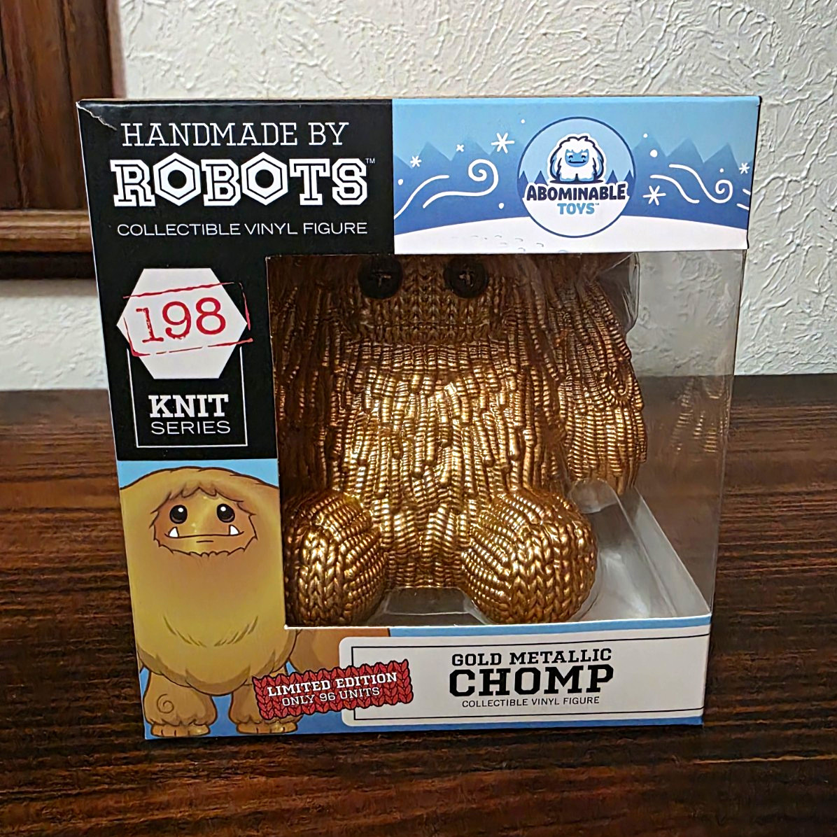 Abominable Toys Knit Series Chomp Limited Edition Gold Metallic Vinyl #198