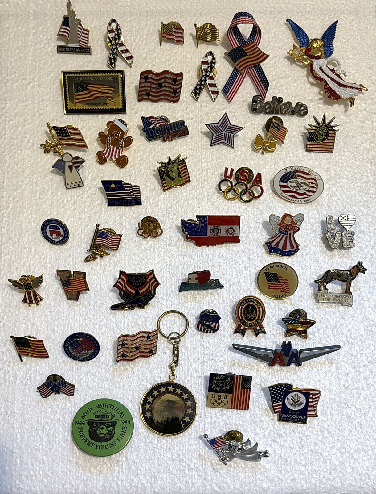 Huge Lot 100 Vintage Patriotic Lapel Pins USA Flag 9/11 Olympic Smokey Bear AA