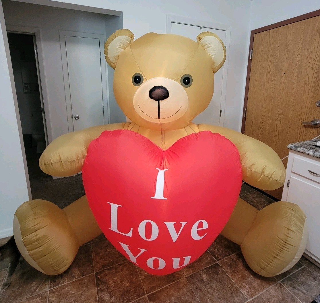 2002 Gemmy 6' Airblown Lighted  Inflatable I Love You Heart Teddy Bear