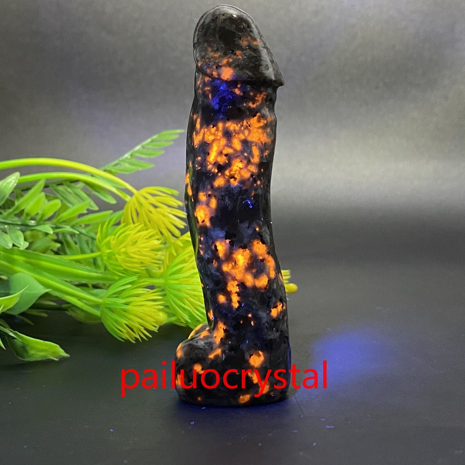 1X Natural Yooperite Flame\'s Stone male penis Quartz Crystal Skull Massager 3.8\