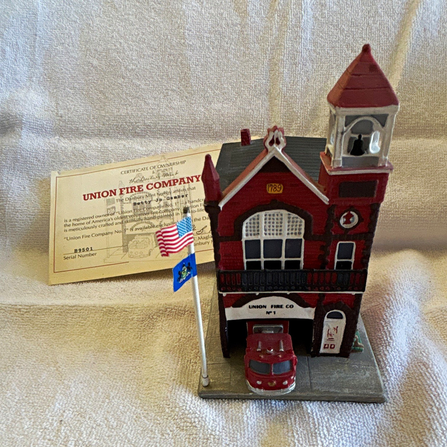Vintage 1992 Danbury Mint Union Fire Company No. 1 Firehouse with Certificate