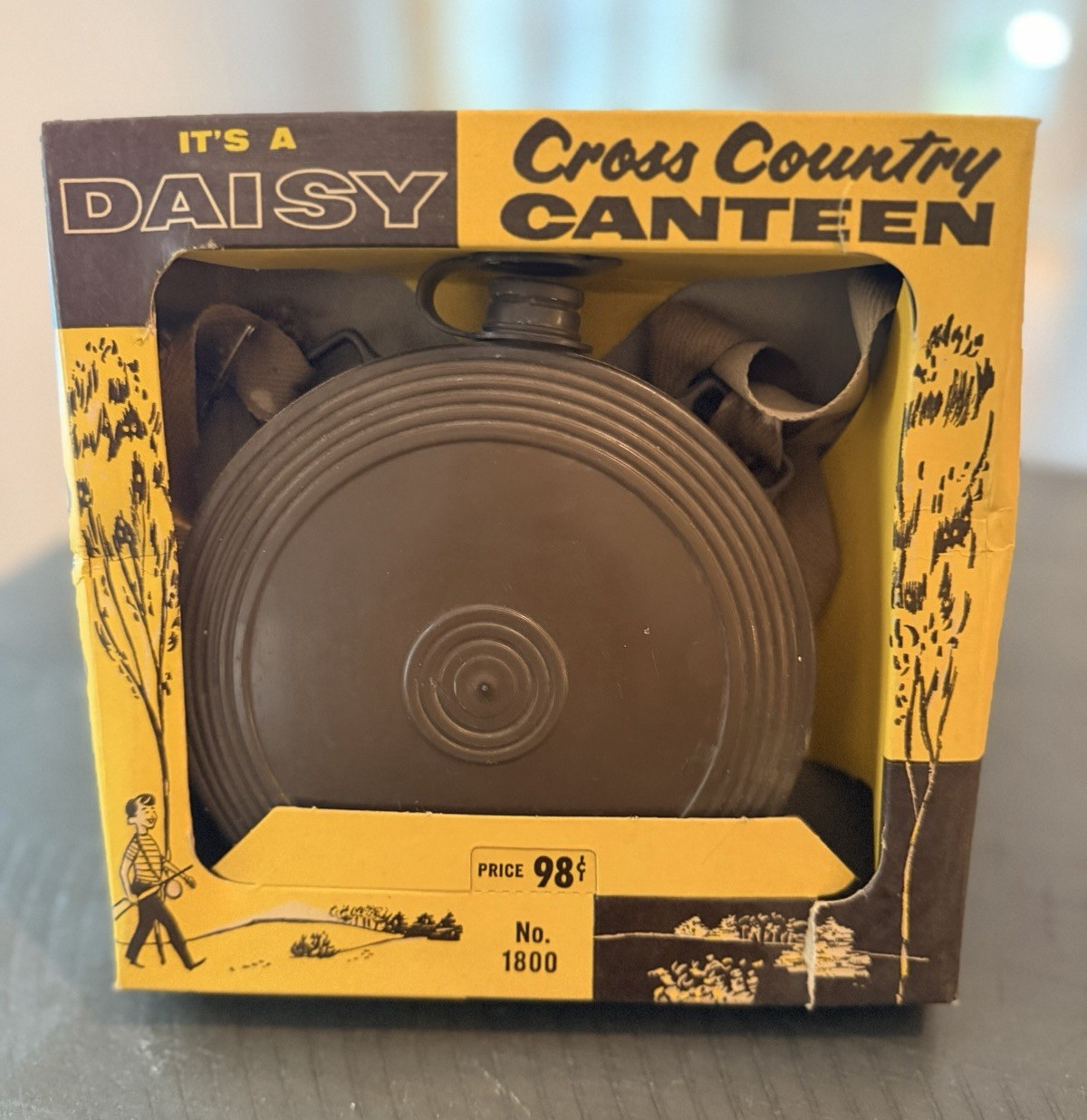 Daisy Cross Country Canteen No. 1800 w/ Original Box, Militaria Theme