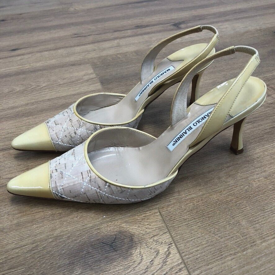 Manolo Blahnik Pointy Toe Heels Womens 40 9 Cork Patent Yellow Strap Stiletto