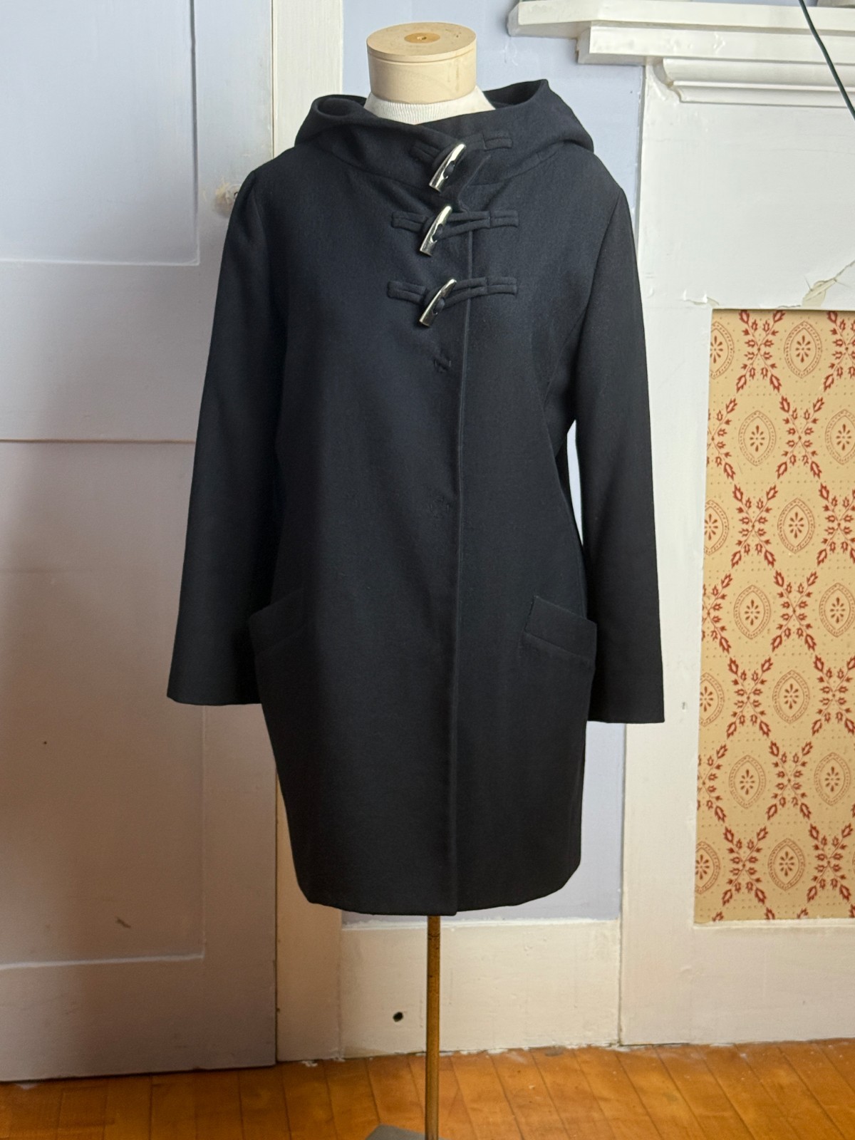 JIL SANDER black wool duffle coat, size 40 (US 8), good condition