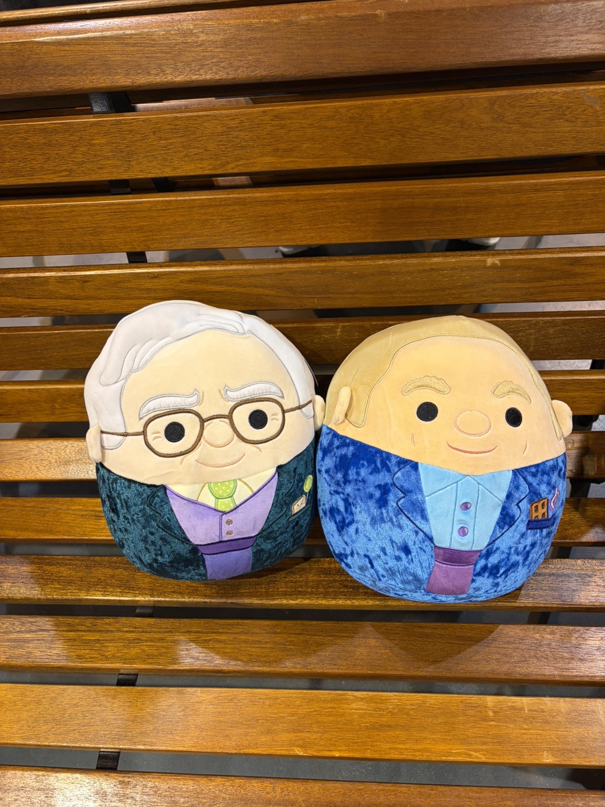 2026 BERKSHIRE HATHAWAY 10  inch Warren And Greg LIMITED EDITION SQUISHMALLOW