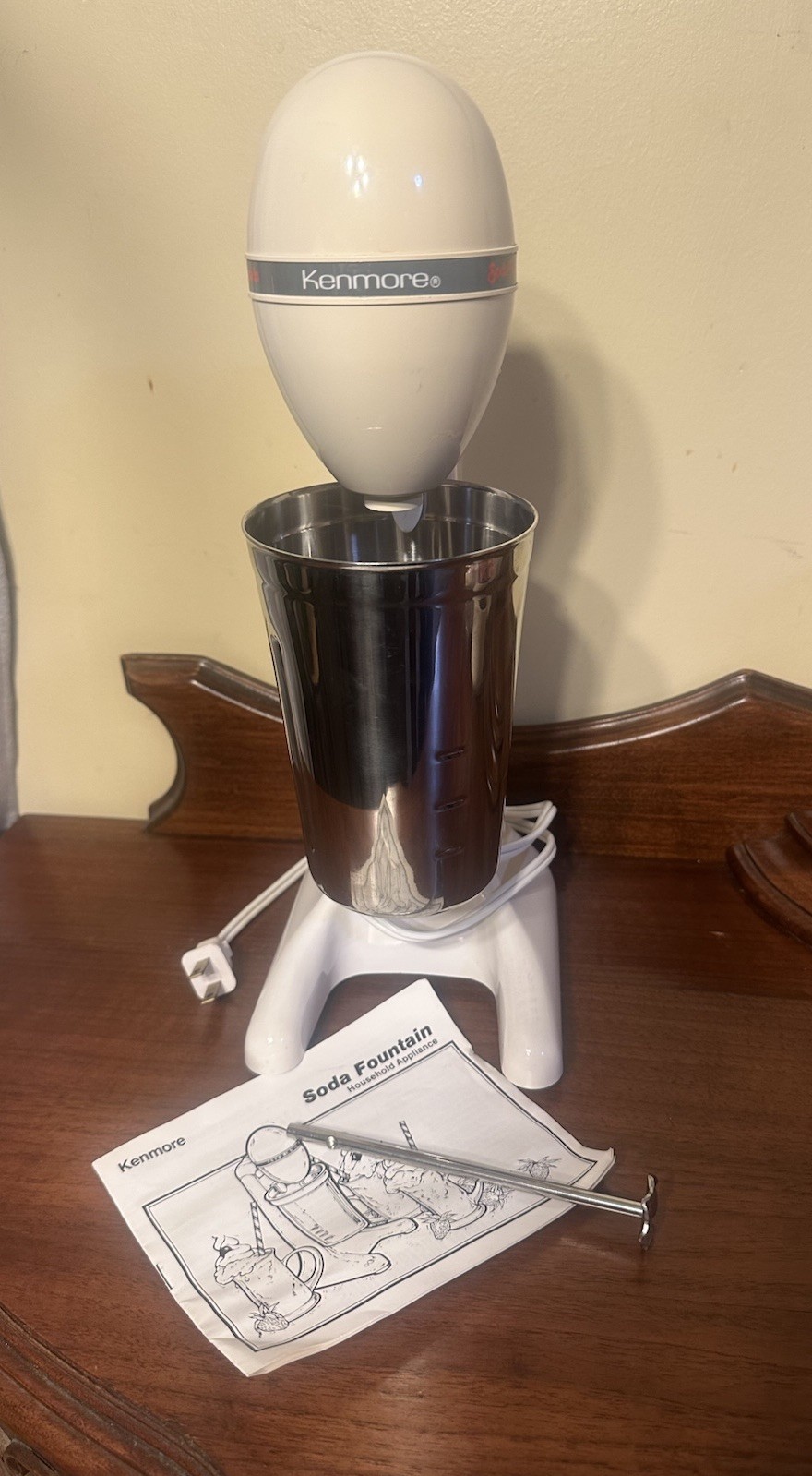 Vintage 1987 Kenmore Soda Machine Milkshake Maker Model 400.825503 Tilt Head