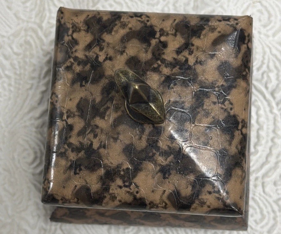 Vintage Mottled Tortoiseshell Embossed Decorative Box Fleur-De-Lis Lid Accent