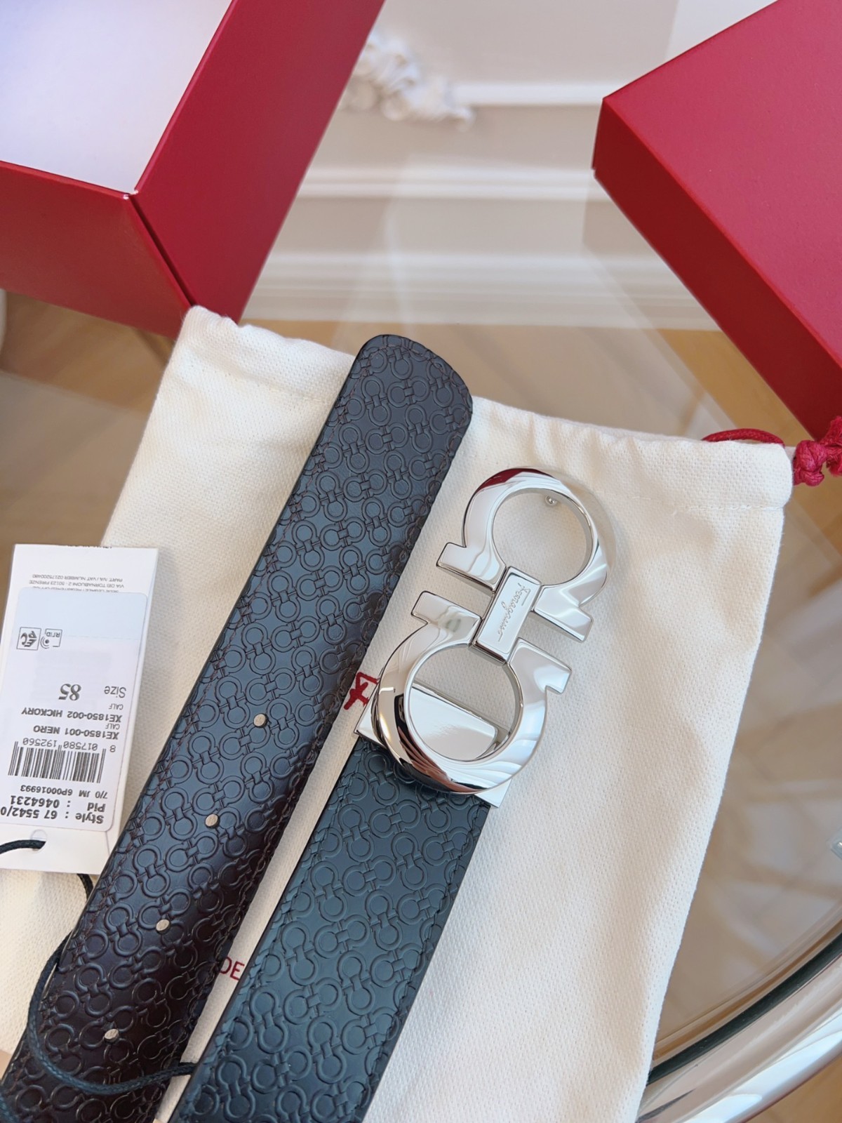 NWT Ferragamo belt mens Reversible Silver Buckle authentic