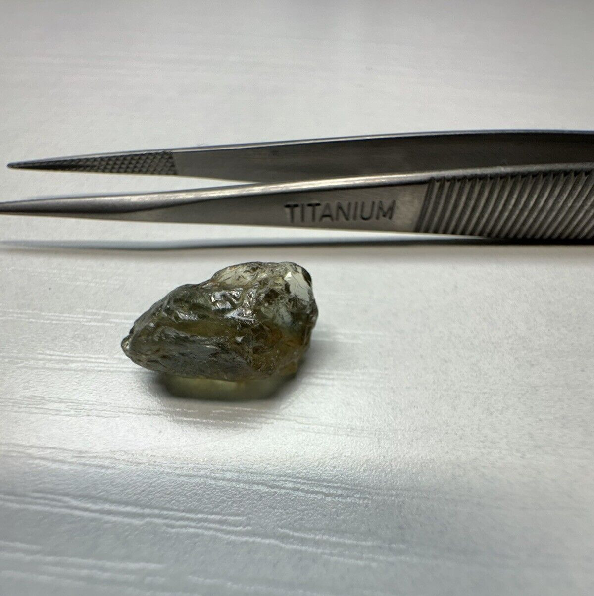 Sapphire Med Green Blue  clean faceting rough gemstone Tanzania 8.44 Carats