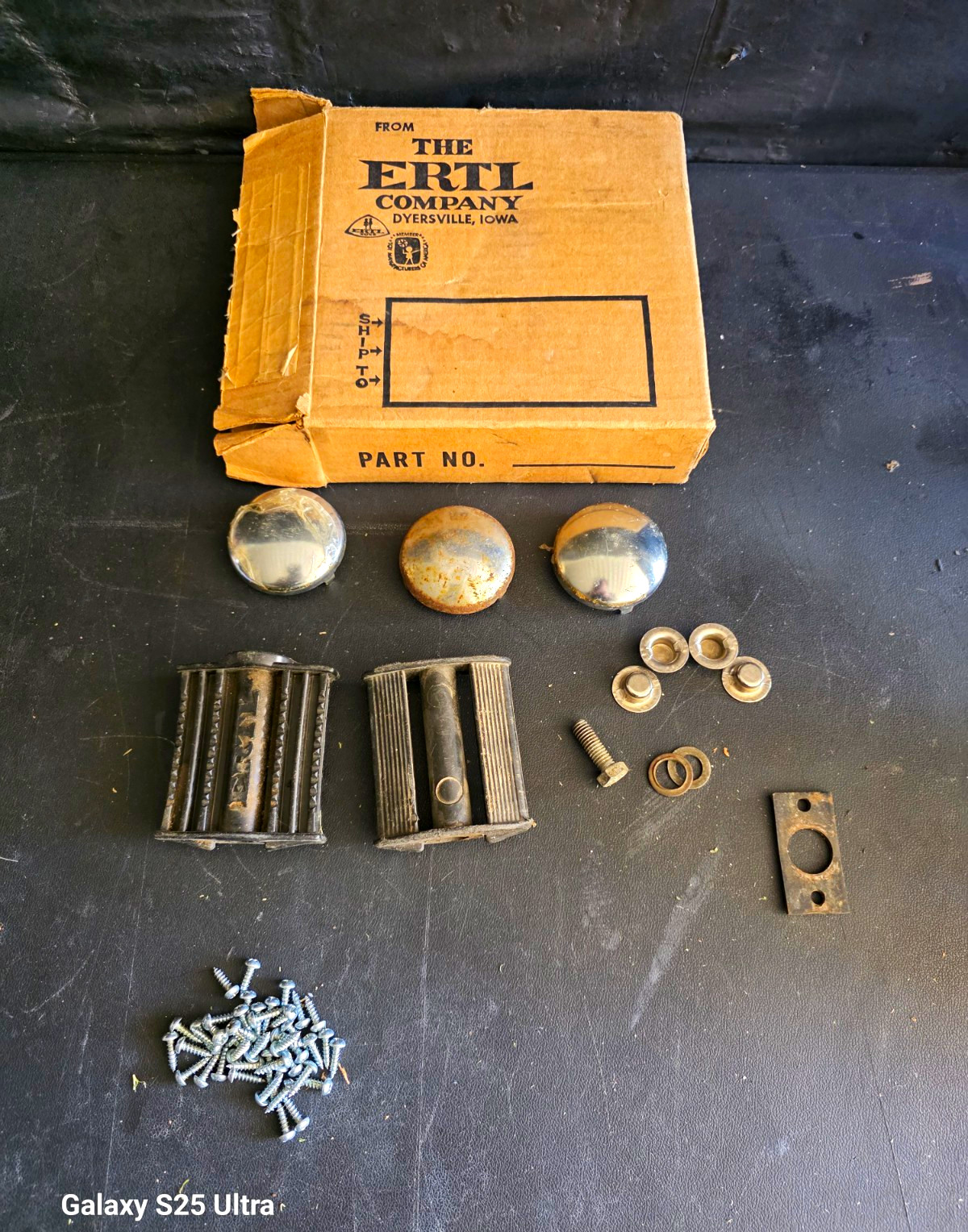 Vintage 1984 ERTL John Deere 520 Pedal Tractor Parts Decals Box Invoice AS-IS
