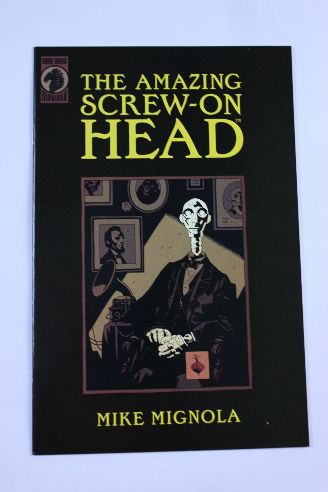 The Amazing Screw-On Head (2002) Screw-On Head NM