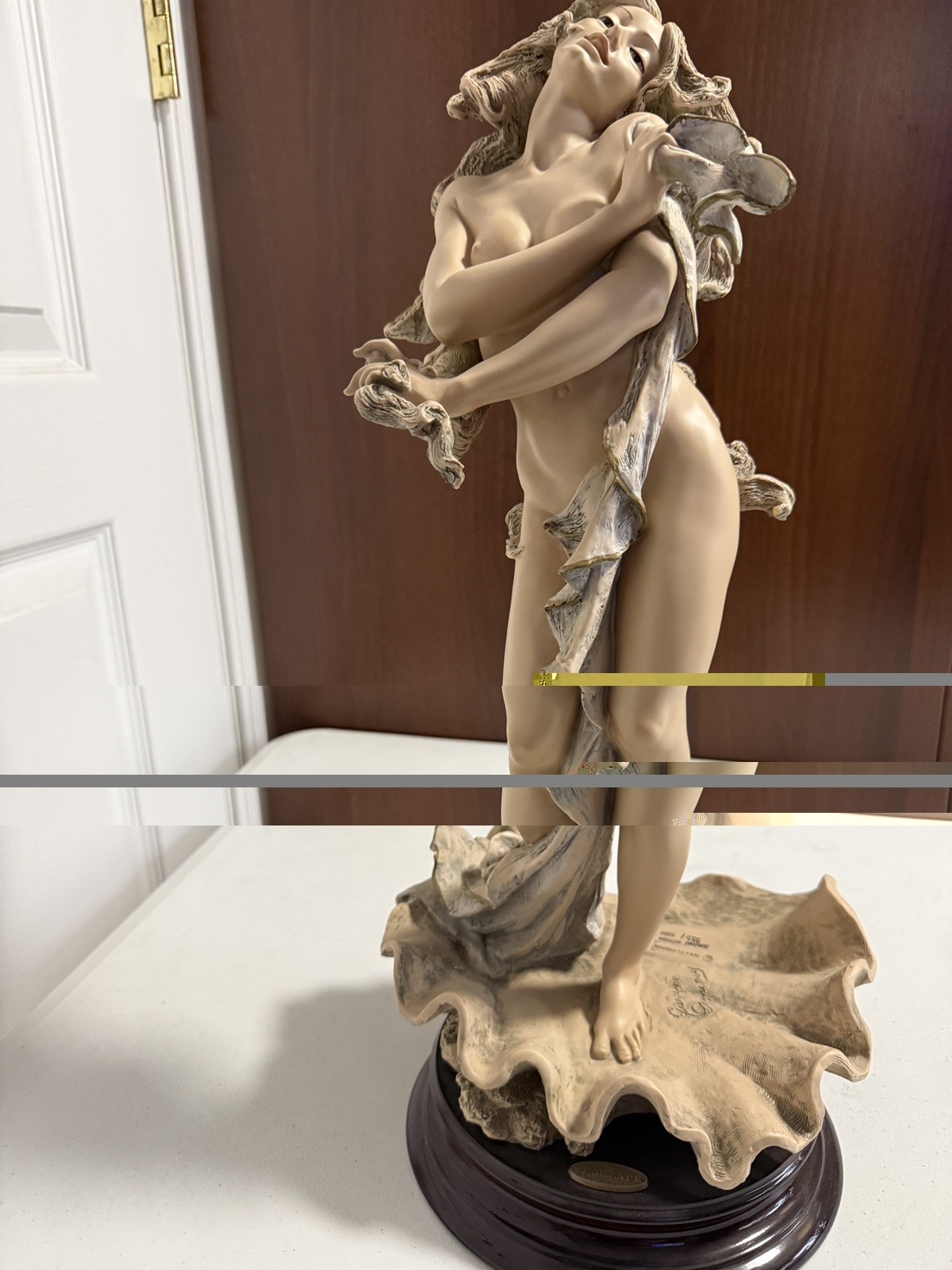 Giuseppe Armani Pearl Figurine Limited Edition