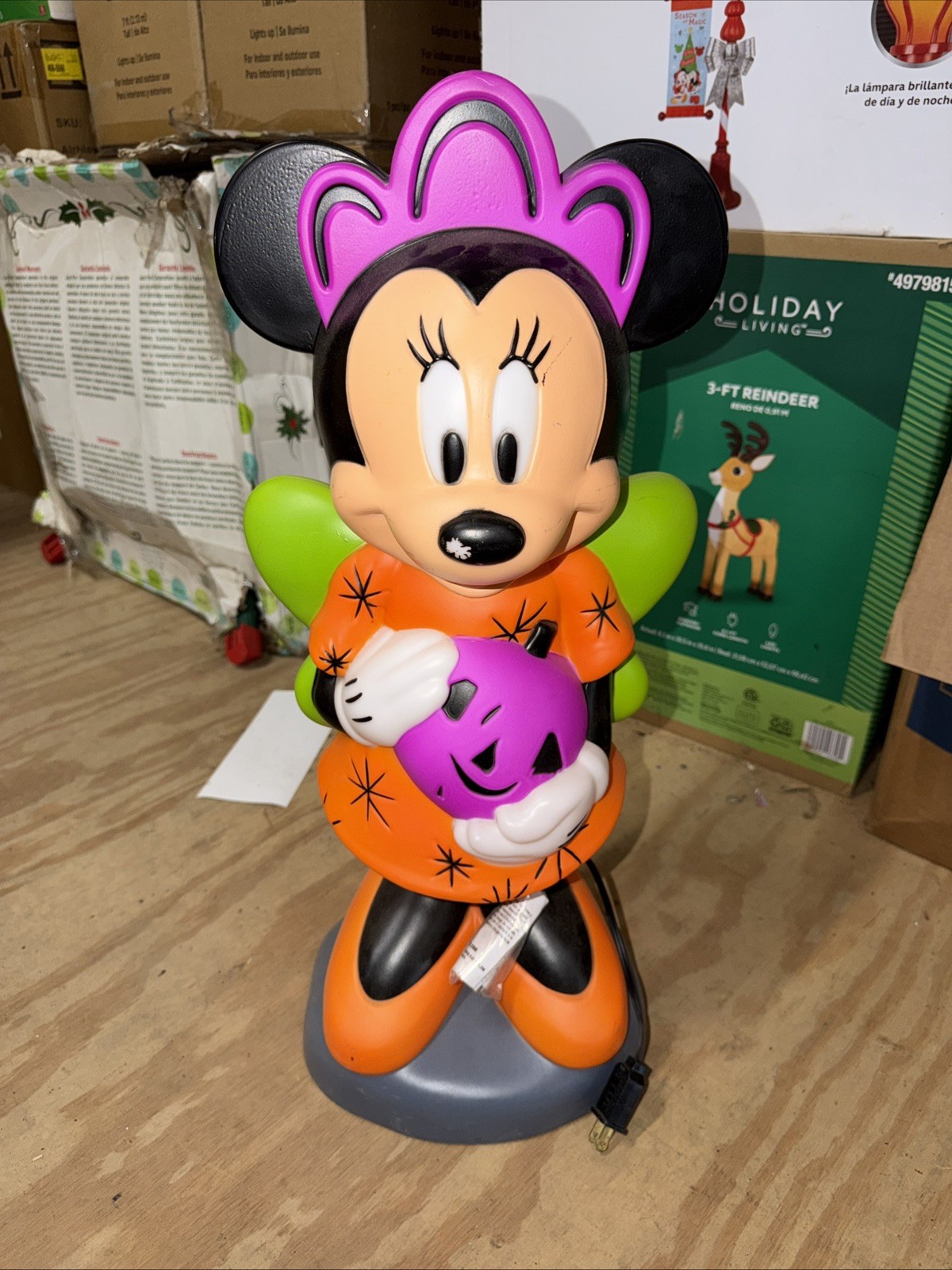 Disney Minnie Mouse Halloween Blow Mold 24